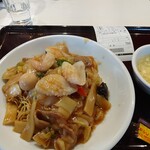 中華料理 京華茶楼 - あんかけ焼きそば