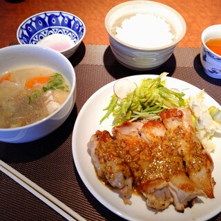 お一人様ok 三宮でおすすめの定食 食堂をご紹介 食べログ お一人様ok 三宮でおすすめの定食 食堂をご紹介 食べログ