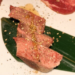 和風焼肉 和志牛 - 厚切り上タンステーキ