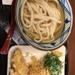 丸亀製麺 - 