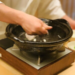 道人 - 鰤シャブ調理中