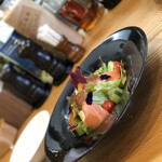 kitchen俊貴 - タスマニアサーモンのサラダ