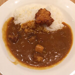 カレーショップ C&C - 朝カレーA (唐揚) 中辛、ご飯少なめ