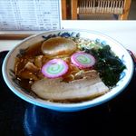 そば処 信州屋 - ラーメン（650円）