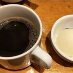 飯田橋スペインバル ALBA - コーヒーと13時以降入店のサービスデザートのゆずシャーベット