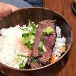 オカダ食品株式会社 - 丼やね