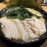 横浜家系ラーメン 一蓮家 - 