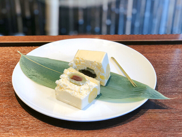 京洋菓子司 ジュヴァンセル 神宮前店 東山 カフェ 食べログ 京洋菓子司 ジュヴァンセル 神宮前店 東山 カフェ 食べログ