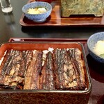 信川円 - うな重(は) A