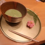 Hakuzanihombashi - 抹茶と山桜