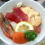 博多海鮮丼 元気すし 黒ちゃん - 