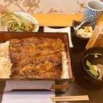 鰻と炭火焼とよ長 - 