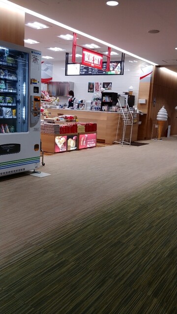 JAL PLAZA 青森空港 ゲートショップ（ジャルプラザ【旧店名】BLUE SKY） - 青森市その他（売店）の写真