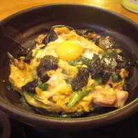 馳走いなせや - 親子丼。