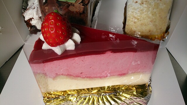 鶴浜屋 青柳店 - 鶴岡（ケーキ）の写真