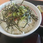ウッディ・ハウス - ミニねぎとろ丼