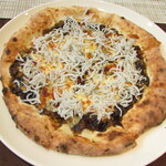 イタリコ - 淡路産の釜揚げしらす・海苔の佃煮の磯の香り風のピザ