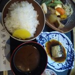 Ueda - 今日の日替わりランチ。お刺身ついて、850円。