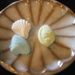 萬御菓子誂處 樫舎 - 干菓子