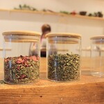 ROUGH LABO CAFE - ハーブティを飲みながらお仕事もできます。wif完備！