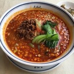 天外天 - 人気の「担々麺」