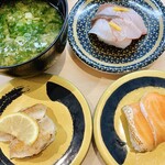 Hama zushi - 左上：あおさみそ汁　右上：ゆず塩炙りぶり
                      左下：炙りのどぐろ　右下：サーモン三種盛り