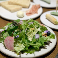 ERUTAN RESTAURANT BAR - 