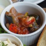 ブレッド&タパス 沢村 - チーズオムレツセット