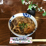 寺cafe＆遍路グッズ　梧桐庵 - 《肉うどん》750円