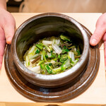 肉屋 田中 - 山菜ご飯