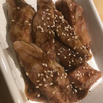 焼肉 穏 - 