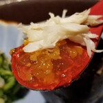 馳走 啐啄一十  - (01)渡り蟹(山口県徳山産、雌)、内子載せ土佐酢ジュレ
      雌蟹の身の穏やかな旨みと内子(卵)の豊かな旨みを土佐酢ジュレのサッパリとした味わいでまとめて頂きました