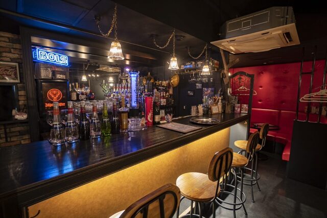 山形のダイニングバー food&bar KABURETTA ～カブレッタ～ &ndash; 夜のくつろぎスポット