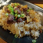 居酒屋 紅あかり - 牛肉入りガーリックごはん 780円