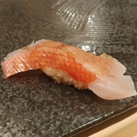 鮨 花おか 渋谷 - きんめ鯛