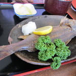 沼津魚市場食堂 - いさき塩焼き＠イサキ塩焼き定食