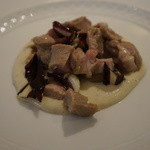 フォリオリーナ・デッラ・ポルタ・フォルトゥーナ - 前菜　乳飲み子羊だったかな？