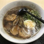 ごはん屋食の広場 - 醤油チャーシューメン