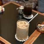 カフェ　ド　モン - カフェオレ/ブレンドコーヒー