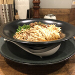 創作麺工房 鳴龍 - 有田焼の丼