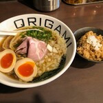 麺屋 オリガミ - オリガミ　「味玉ORIGAMIらーめん」870円(税込)