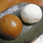 12770147 - 黒と白