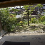 魚菜料理 縄屋 - 御店から観た御庭