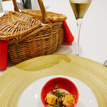 レストラン サンパウ - ～赤ずきん　/　LittleRedRidingHood～
                                松の実のクレマ
                                 