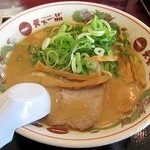 天下一品 - 唐揚げ定食のラーメン、こってり