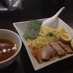 麺者 服部 - ジューシーつけ麺（780円）　＋　香り味玉（120円）