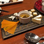 Ikouan - チーズ盛り合わせ♪