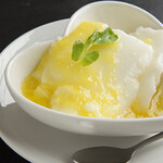 中華ダイニング 逸品源 - 杏仁豆腐