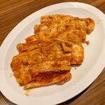 焼肉 ジャンボ - 岩中豚のカルビ 旨辛 850円