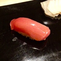 鮨 竜介 - 中トロ